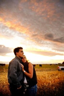 Prairie Sunset Engagement | Calgary Engagement Photographer | SLIVER Photography